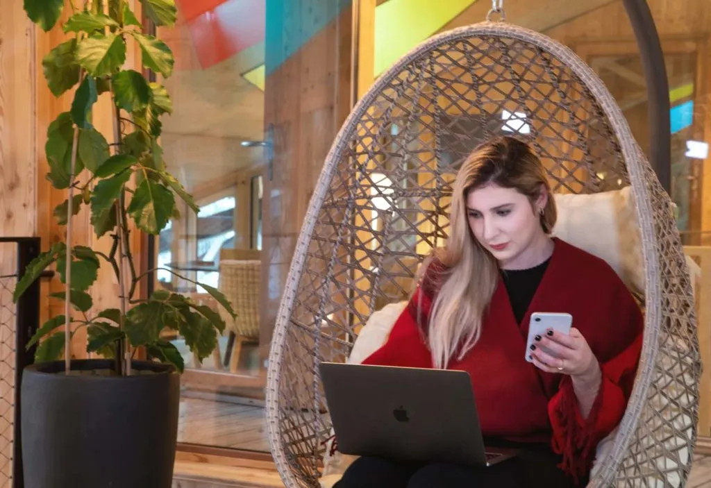 Mélina Noguero, Social Media Manager
